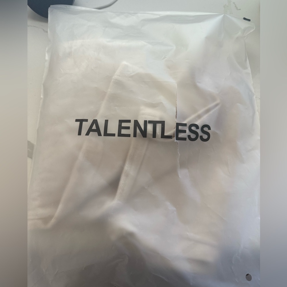 TALENTLESS Brand New Bone Wide-Leg French Terry Lounge Pant - Picture 3 of 4